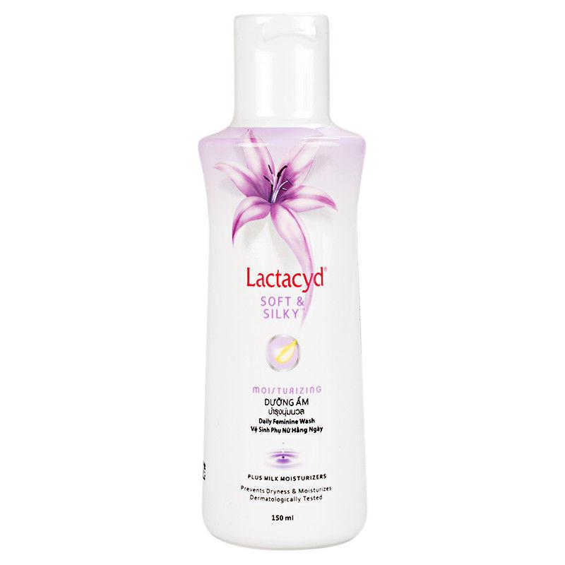 Lactacyd Soft and Silky Moisturizing Feminine Wash Natural Milk Extracts 150ml - Asian Beauty Supply